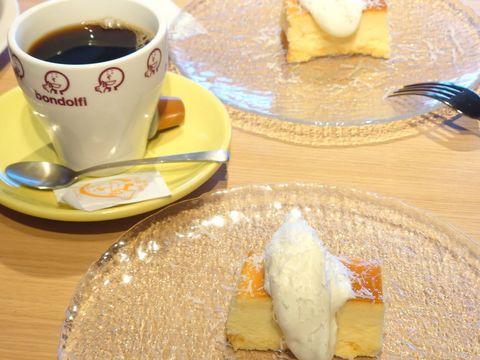 15-4チーズケーキ＆コーヒー.JPG